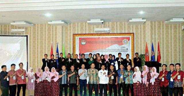 Perlombaan Diskusi & Adu Argumentasi Dengan tema “ Peranan ICT dalam Upaya Bela Negara dan Mempertahankan Kesaktian Pancasila” di STMIK Tirugna Dharma