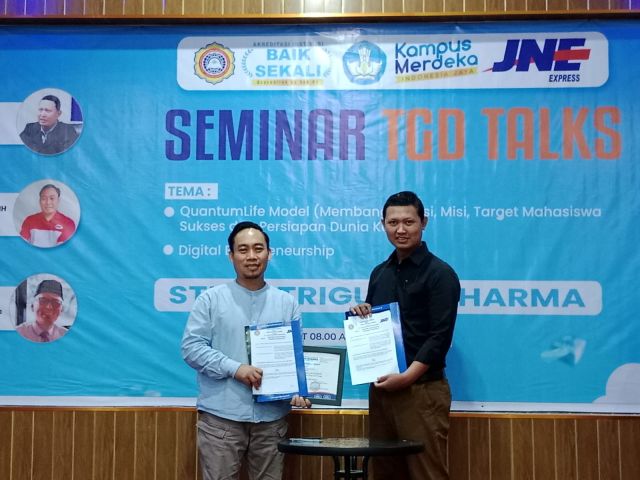 Buka Kelas Karyawan, STMIK Triguna Dharma Lakukan MoU dengan PT Tiki Jalur Nugraha Ekakurir JNE di Seminar Motivasi